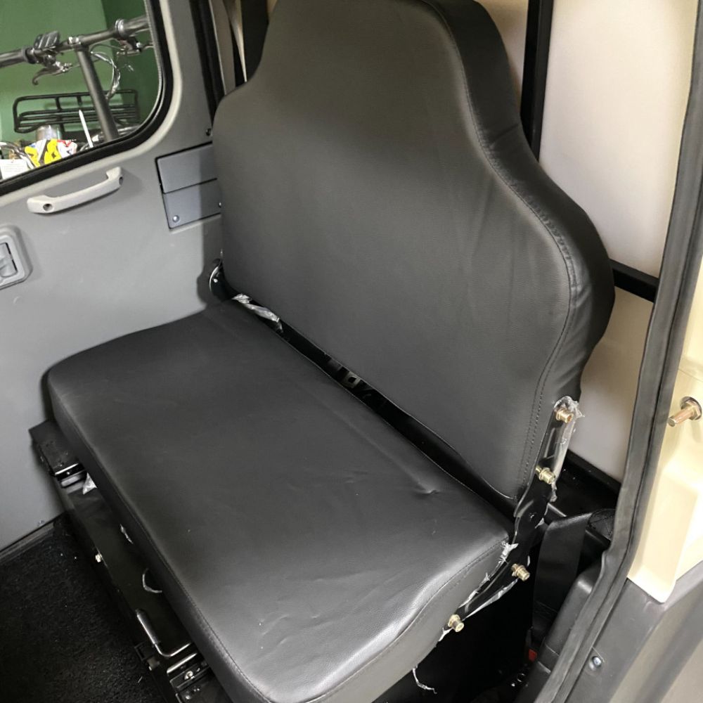 Квадрицикл грузовой GreenCamel Тендер X1200 Квадро (72V 2500W) кабина, BOX